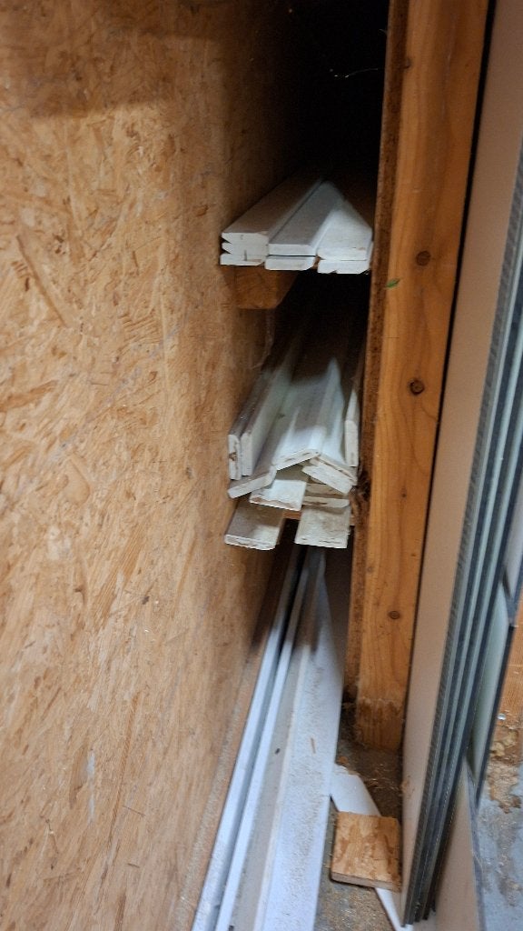 Partij plinten en koplatten, Ophalen, Overige materialen, Nieuw, 250 cm of meer