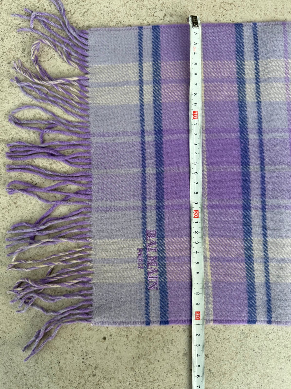 Foto 13 van Balmain Paris lilac geruite wol mix sjaal
