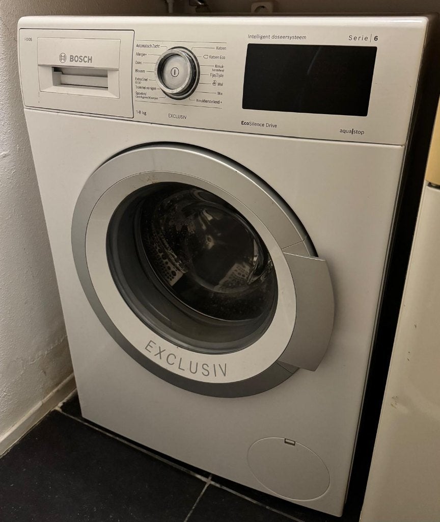 Foto 2 van Bosch Serie 6 WAT28690NL/01 – 8 kg – i-DOS – 1400 tpm