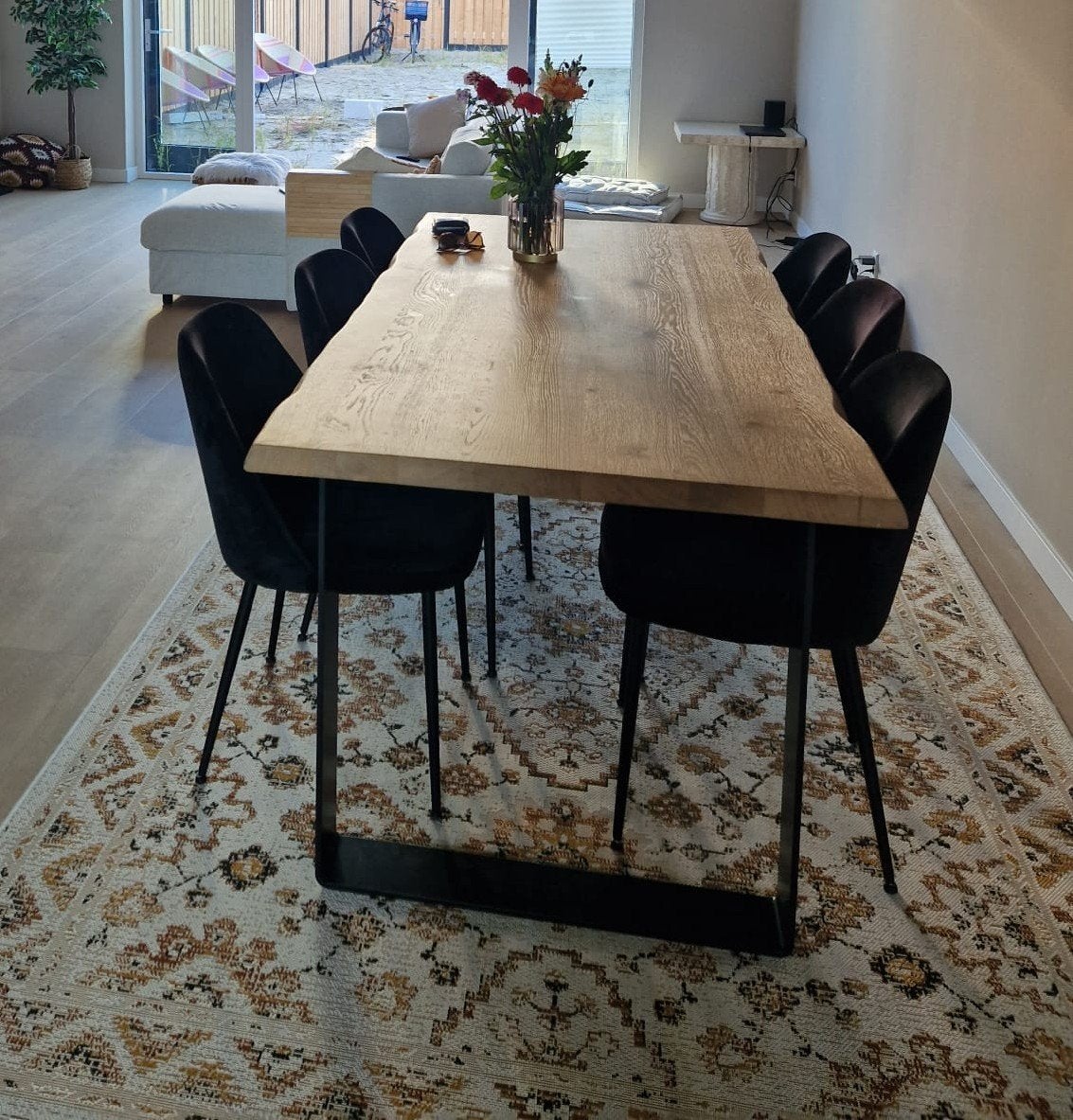 Set van 6 WOOOD eetkamerstoelen zwart velvet, Ophalen, Zo goed als nieuw, Zwart, Vijf, Zes of meer stoelen