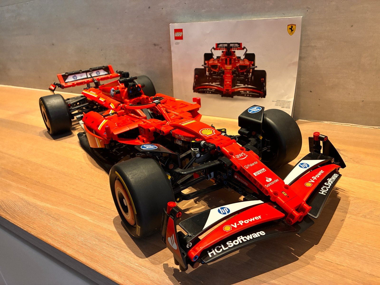 LEGO Ferrari SF-24 F1 auto 42207, Ophalen, Zo goed als nieuw