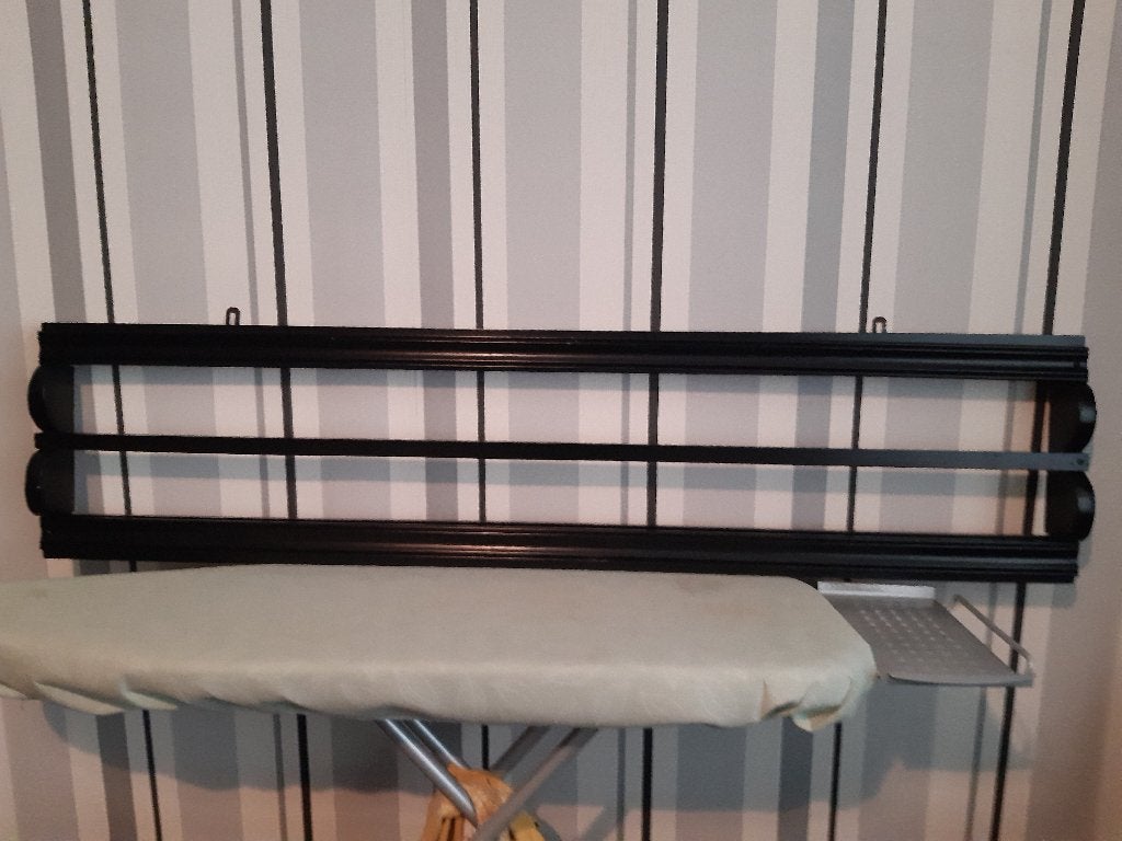 Bordenrek, Ophalen, 33 cm, Wandhanger, Modern
