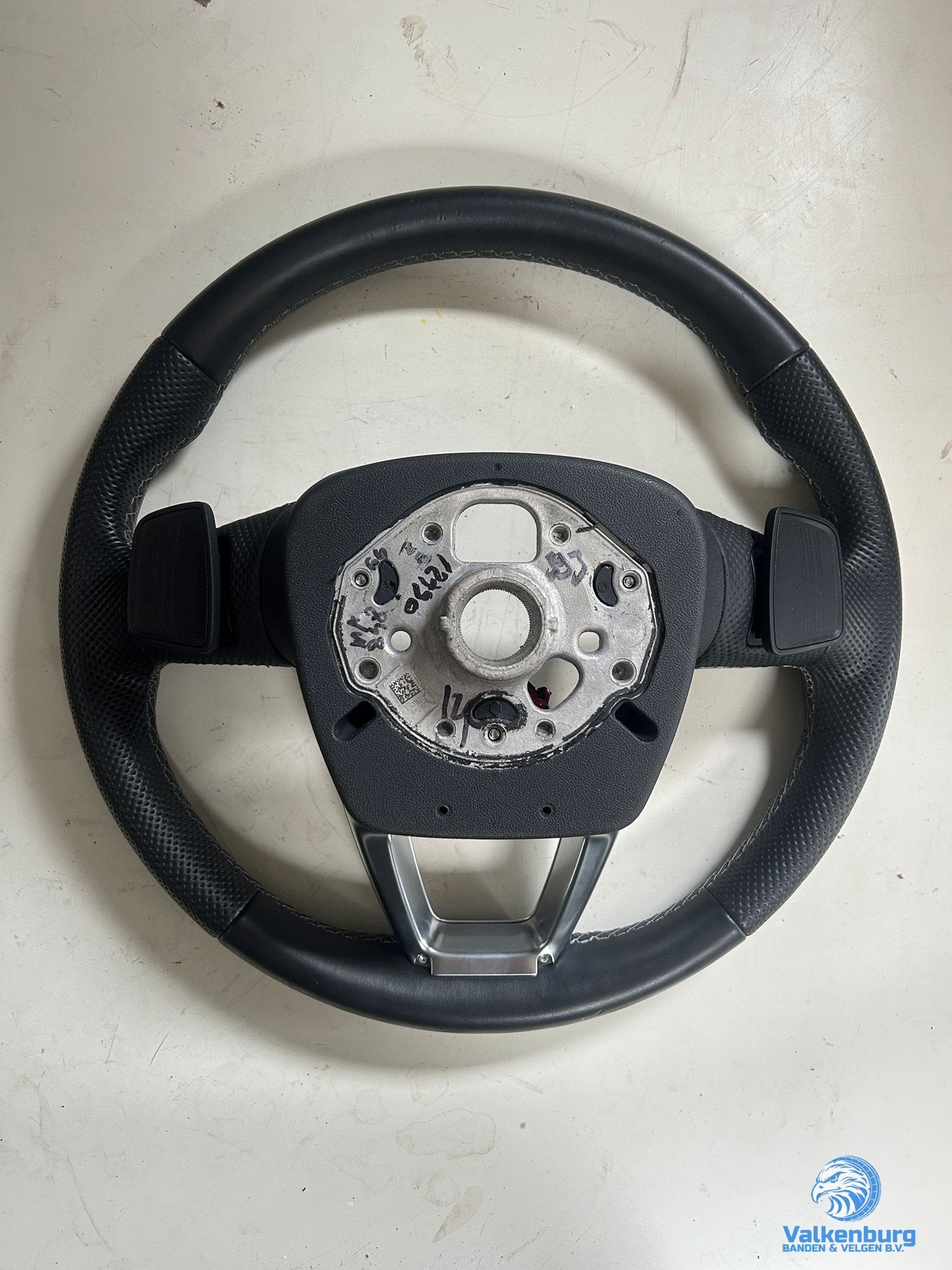 Originele Audi A4 S4 Q4 Q5 Q7 Q8 S line leder geperforeerd s, Gebruikt, -, -, Ophalen of Verzenden