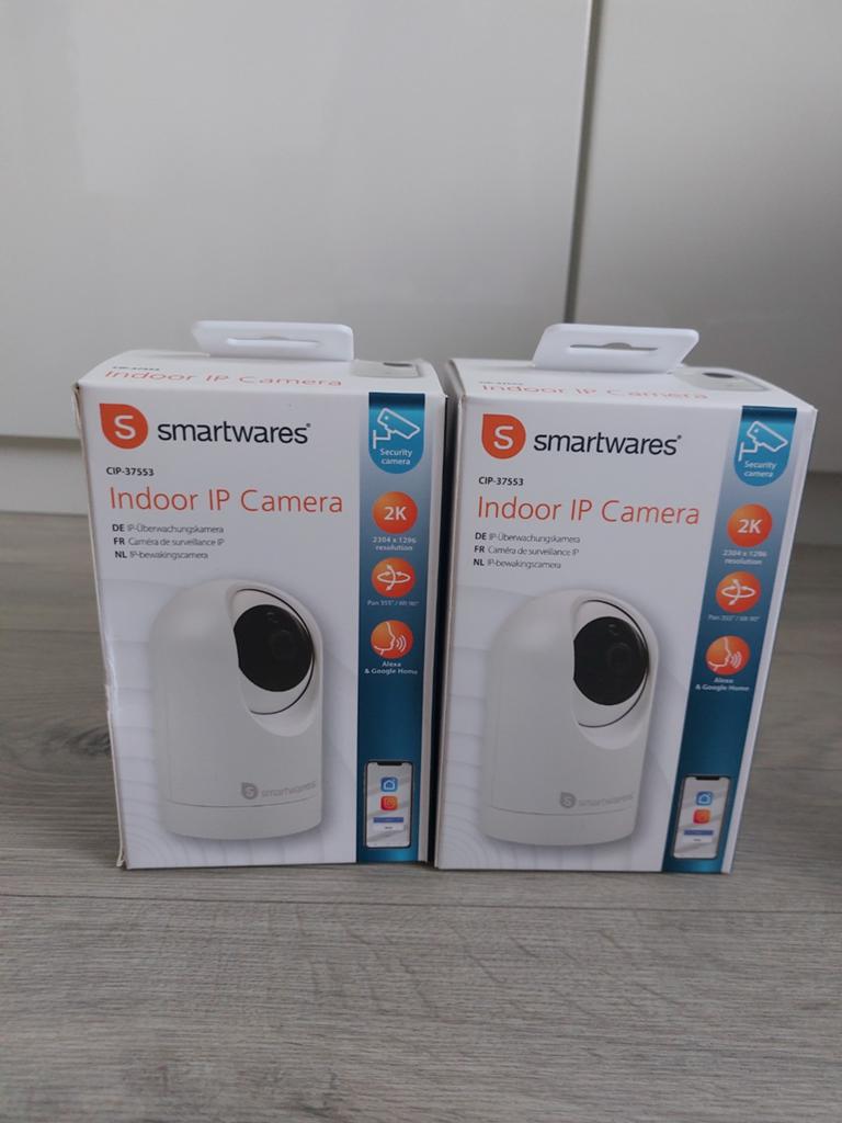 2x Smartwares Indoor IP Camera 2K - Nieuw in doos, Ophalen, Nieuw, Binnencamera