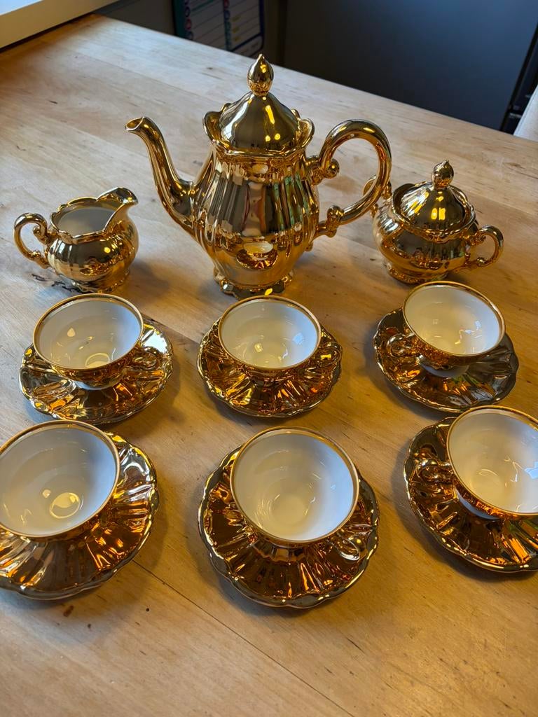 Servies moschendorff bavaria goudkleurig, Antiek en Kunst, Antiek | Servies compleet, Ophalen