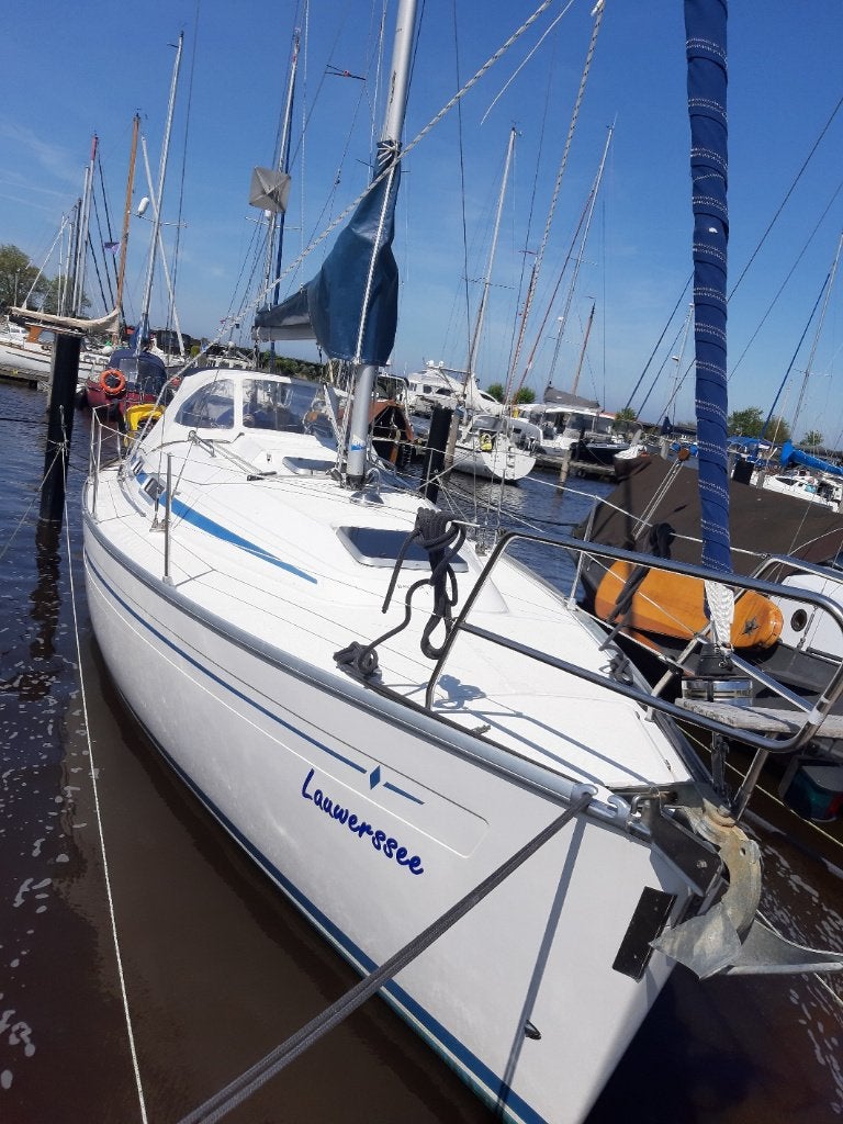 Bavaria 31 Cruiser kajuitzeilboot, ondiepe kiel-vaarklaar!, Gebruikt, Binnenboordmotor, 1.80 meter, Tourjacht of cruiser