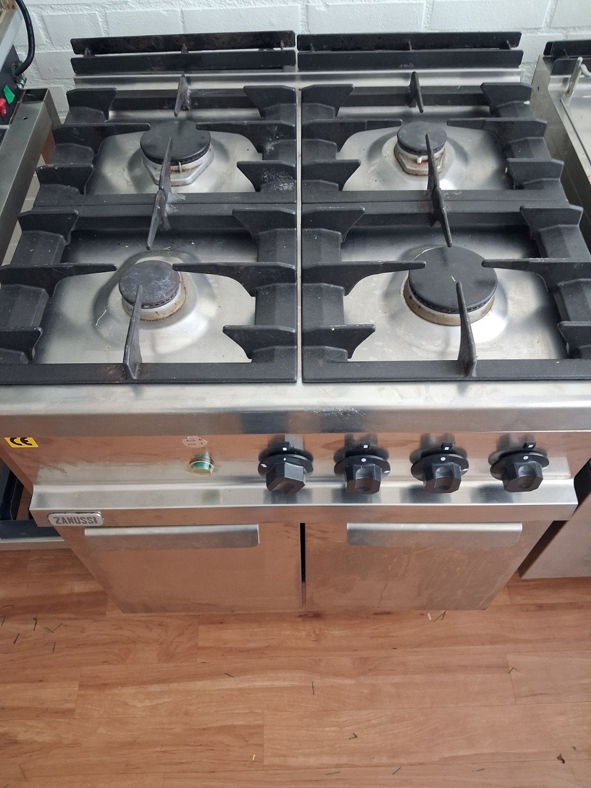 Zanussi Horeca Gasfornuis - 4 Branders, Ophalen, Gebruikt