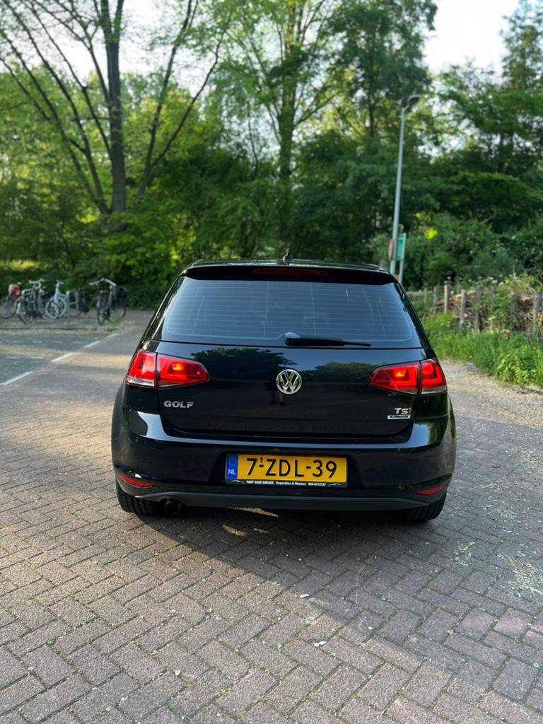 Volkswagen Golf 1.2 TSI 77KW 5D 2014 Zwart, Voorwielaandrijving, 4 cilinders, 610 kg, Origineel Nederlands