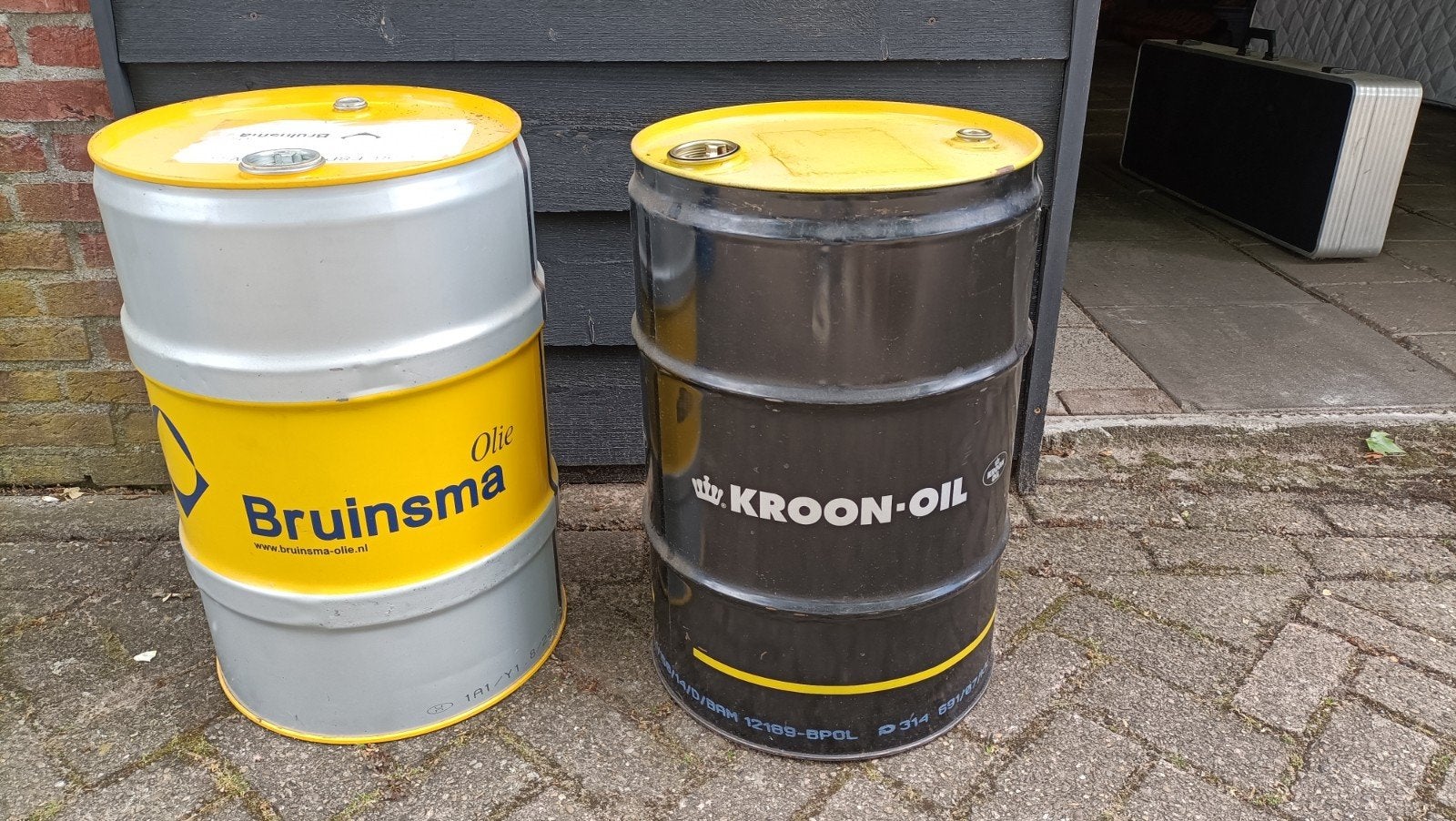 2 (lege) olievaten. Bruinsma en Kroon Oil., Ophalen of Verzenden
