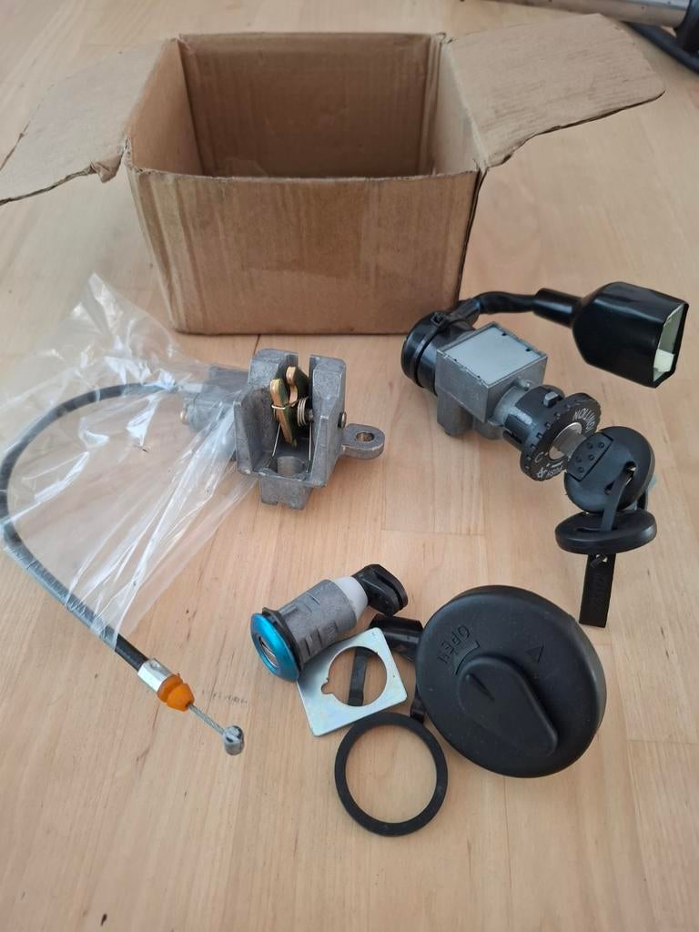Contactslot set nieuw gy6, Ophalen of Verzenden, Nieuw, Overige typen