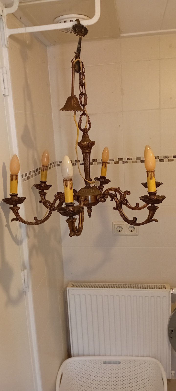 Antieke bronzen kroonluchter met 6 lampen, Ophalen