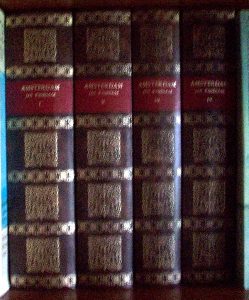 4 delen Amsterdam in zyne opkomst, Boeken, Geschiedenis | Stad en Regio, Ophalen of Verzenden, Gelezen