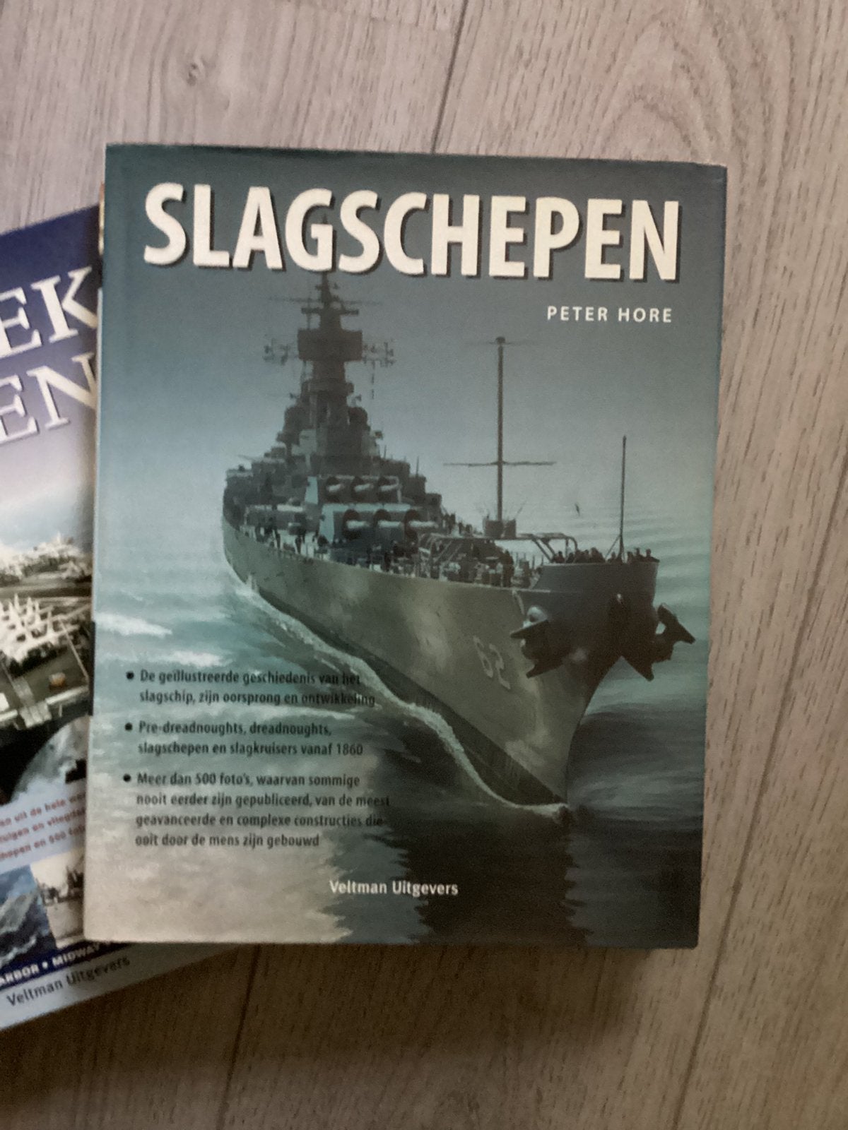 Slagschepen vliegdekschepen en onderzeeboten boeken, Verzamelen, Ophalen of Verzenden, Landmacht, Nederland, Boek of Tijdschrift