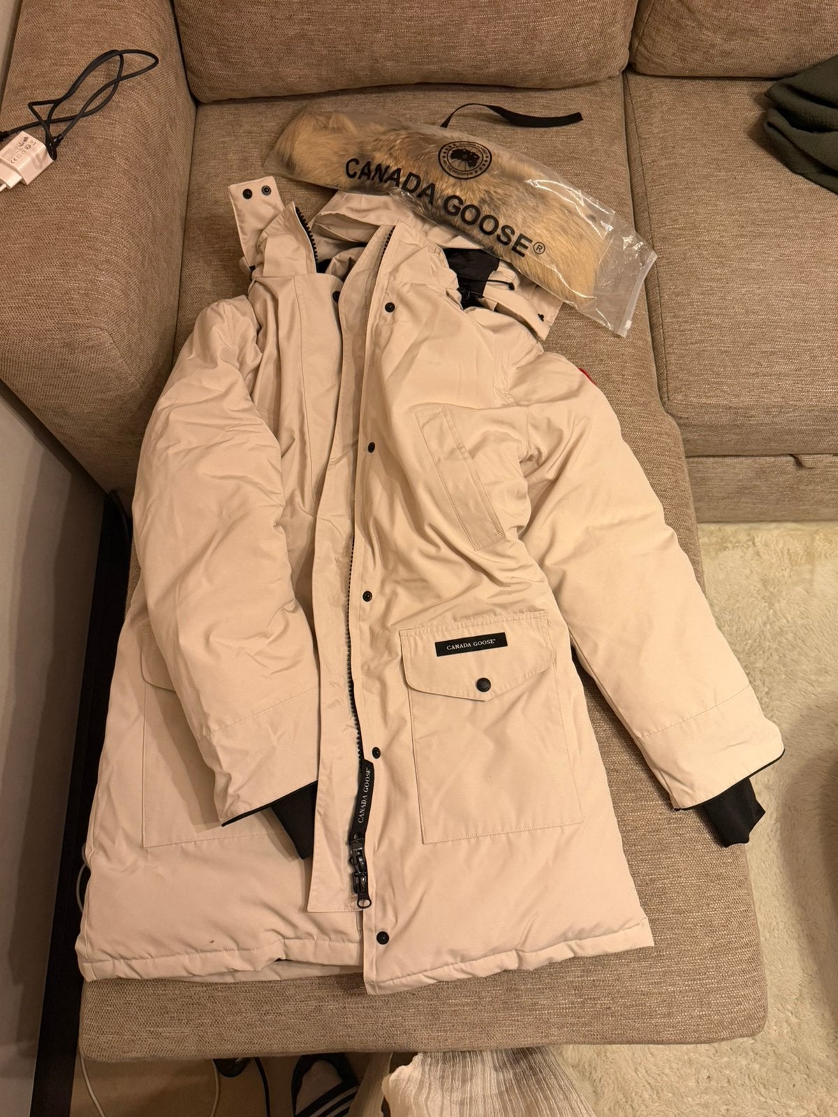 Beige Canada Goose jas maat L, Ophalen of Verzenden, Nieuw, Maat 42/44 (L), Beige