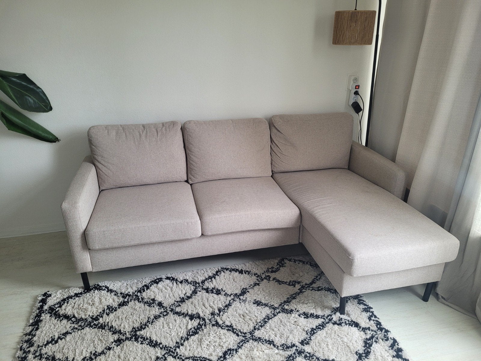 Kleine hoekbank 200cm breed met chaise longue, Huis en Inrichting, Banken | Bankstellen, Ophalen, Gebruikt, 125 tot 150 cm, Hoekbank