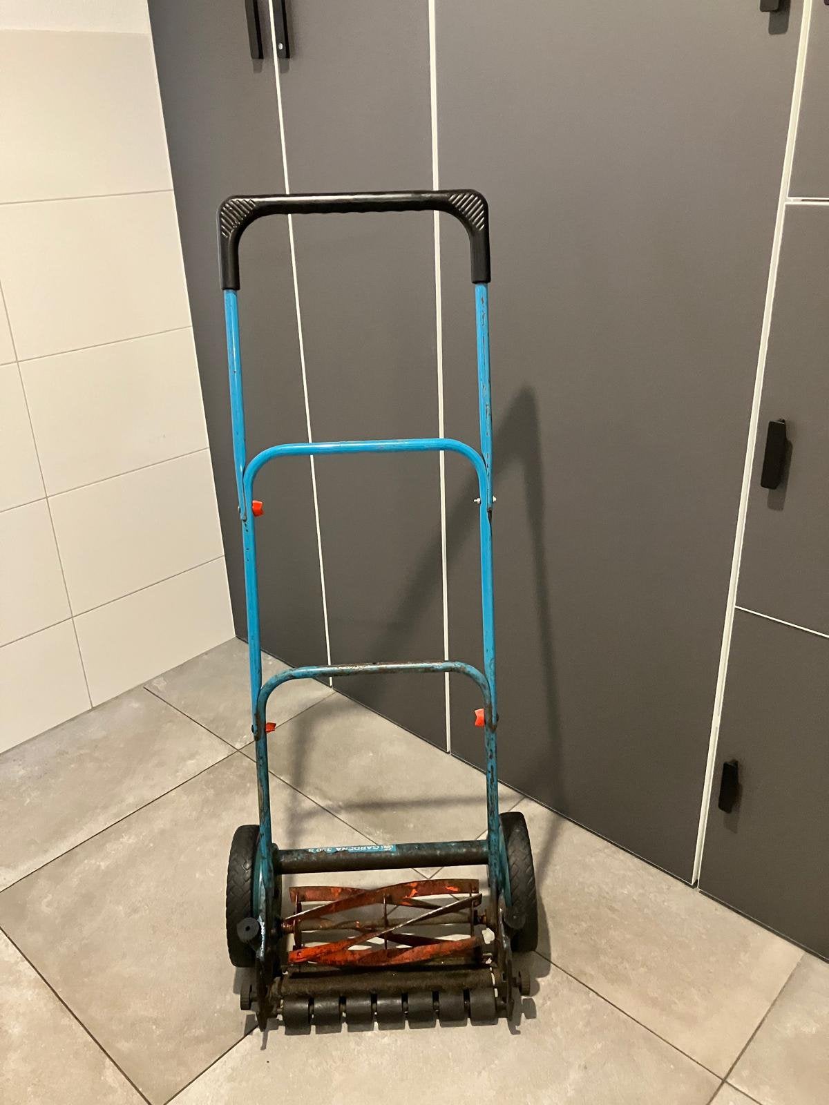Gardena grasmachine, Ophalen, Gebruikt