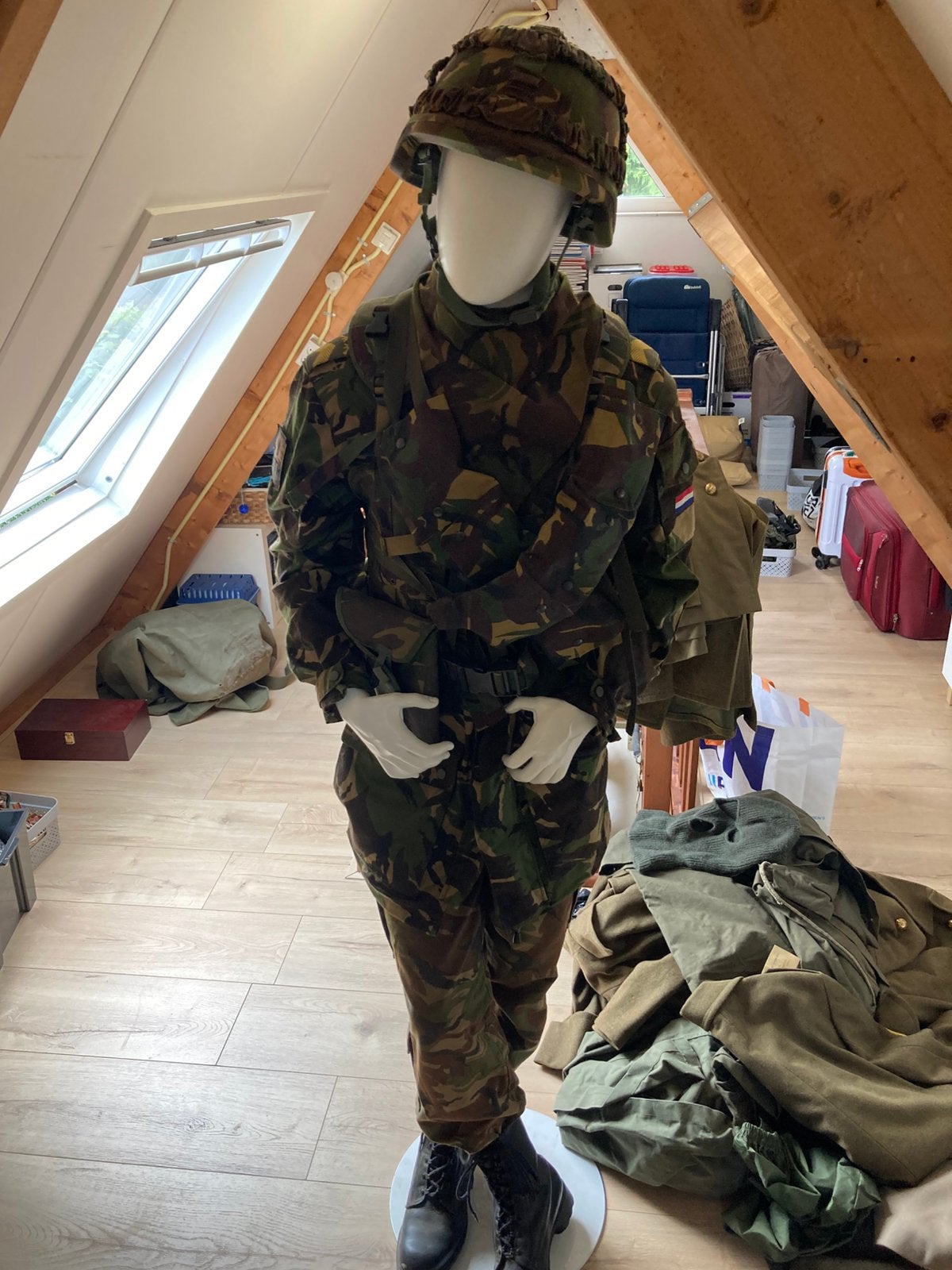 M95 woodland uniform en toebehoren, Verzamelen, Ophalen of Verzenden, Landmacht, Nederland, Kleding of Schoenen