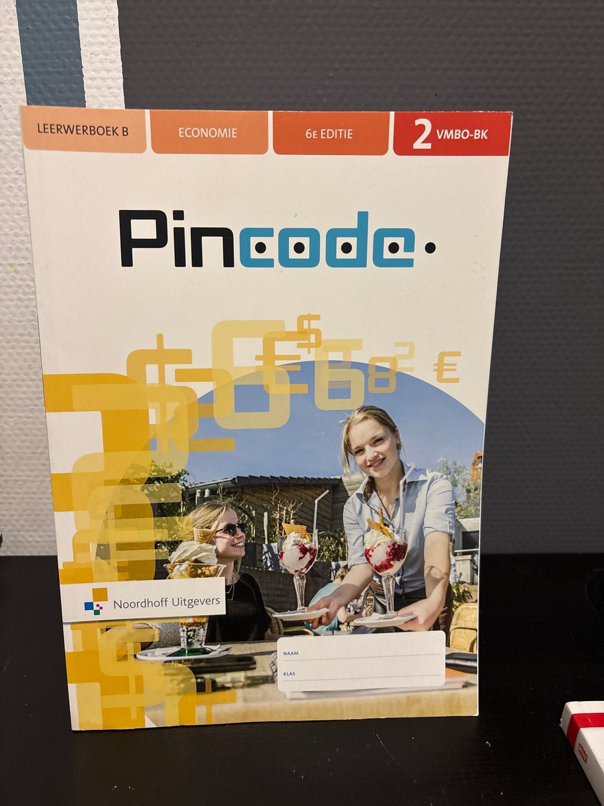 Pincode Economie Leerwerkboek B VMBO-BK 6e editie - Nieuw, Boeken, Ophalen of Verzenden, Nieuw, VMBO, Economie