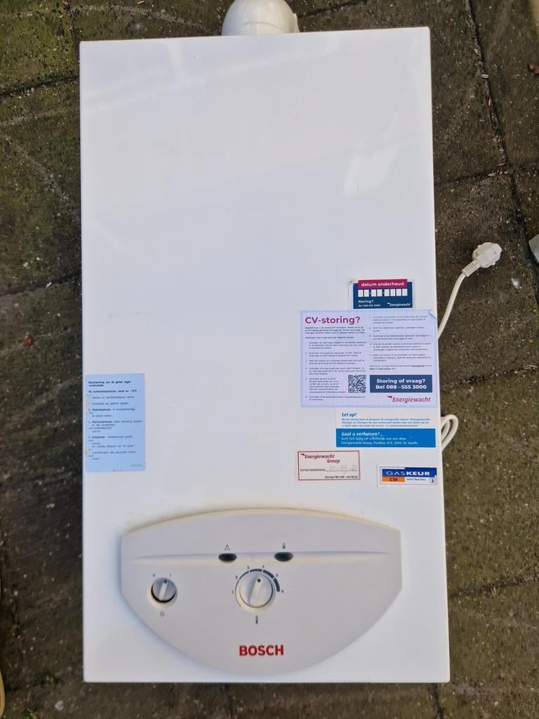 Bosch Geiser - Betrouwbaar en Efficiënt Warm Water, Doe-het-zelf en Verbouw, Geisers en Boilers, Gebruikt, Aardgas, Geiser, Onbekend