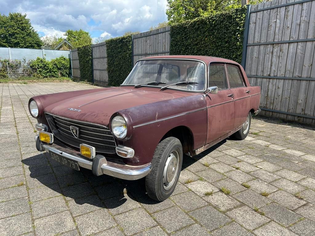 Peugeot 404 1.6 sedan 1968, Auto's, Bruin, 1600 cc, Bruin, Handgeschakeld