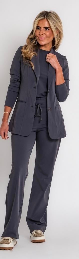 Studio Lienne 3-delig Travel pak donkergrijs xxl, Kleding | Dames, Ophalen of Verzenden, Zo goed als nieuw, Maat 42/44 (L), Grijs