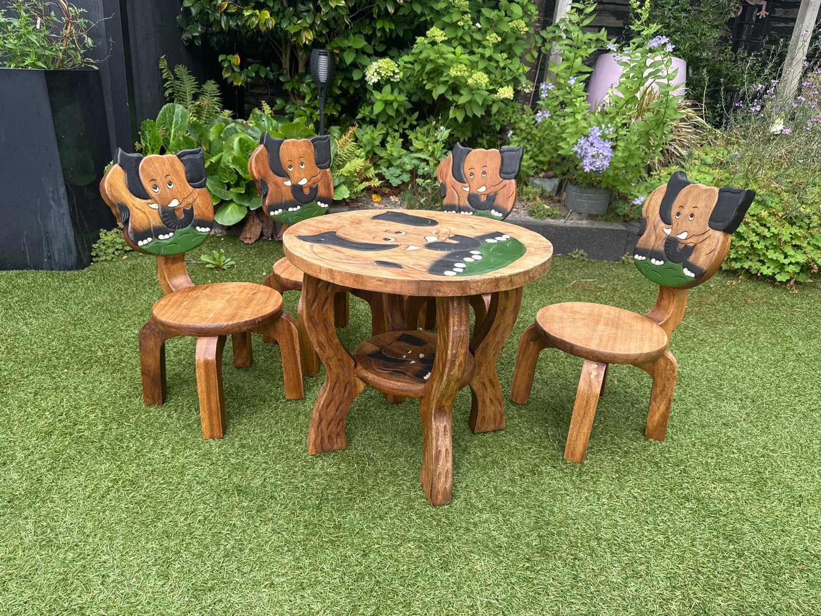 Houten kindertafel met 4 stoeltjes - Handwerk, Ophalen, Gebruikt, Tafel(s) en Stoel(en)