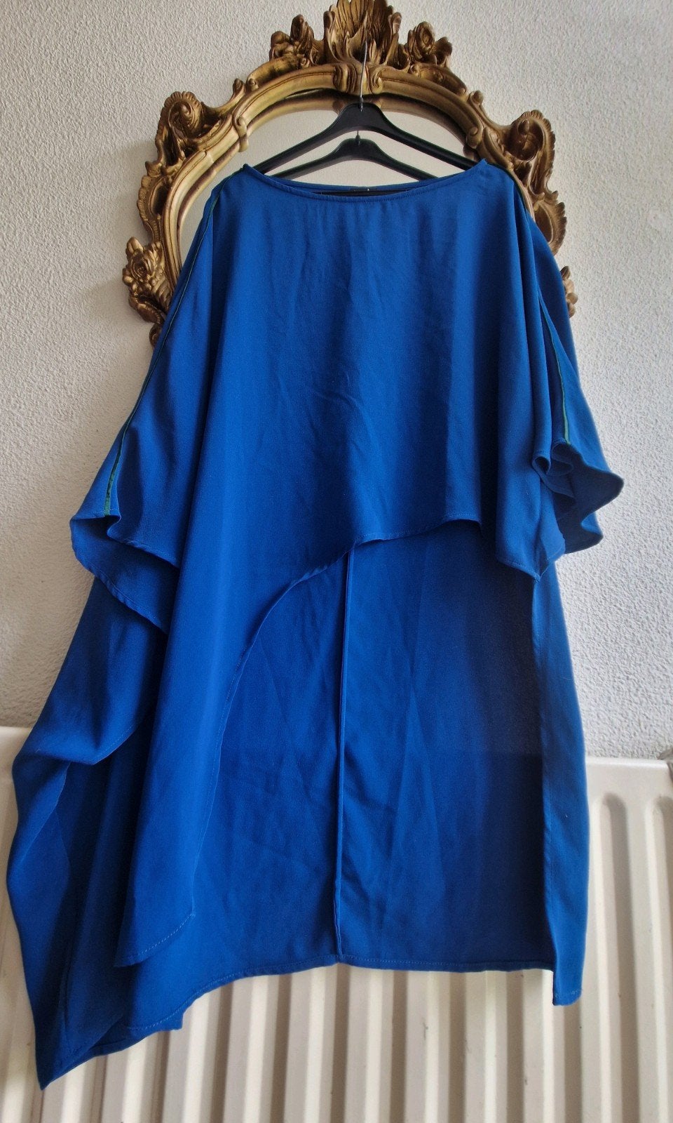 Mat. fashion kobaltblauw a symmetrisch vleermuis blouse, Kleding | Dames, Grote Maten, Blauw, Blouse of Tuniek, Ophalen of Verzenden