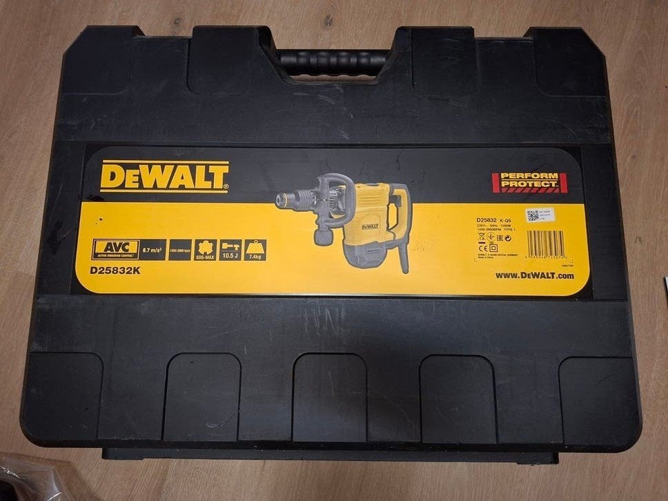 DeWALT nieuw  D25832K breekhamer kango 10, 5 J sds max, Doe-het-zelf en Verbouw, Gereedschap | Boormachines, Ophalen of Verzenden
