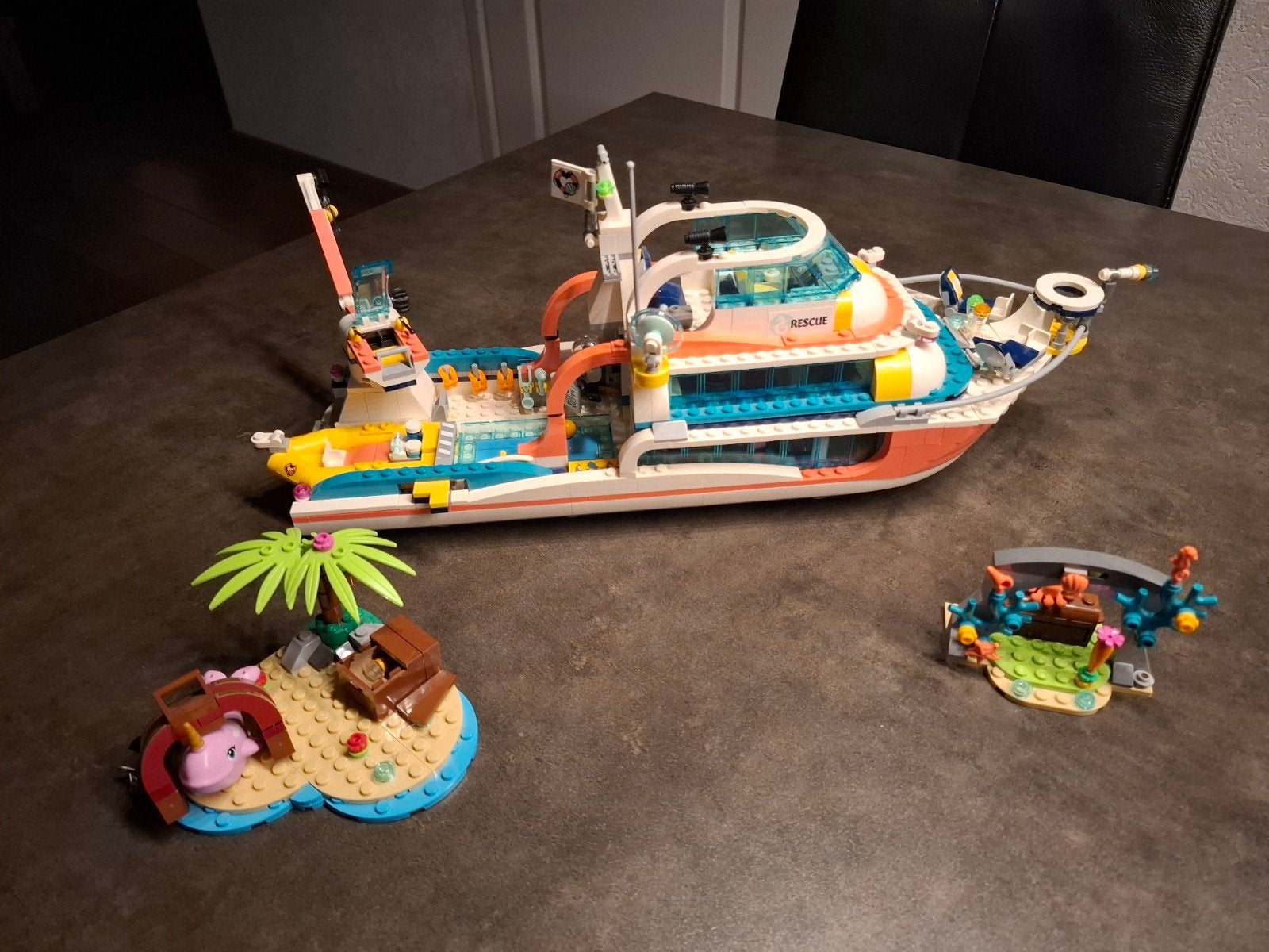 LEGO Friends Redding Missie Boot 41381 met accessoires, Ophalen, Zo goed als nieuw, Overige merken