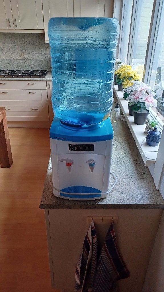 Waterkoeler te koop, Witgoed en Apparatuur, Waterkoelers, Ophalen, Zo goed als nieuw, Waterkoeler
