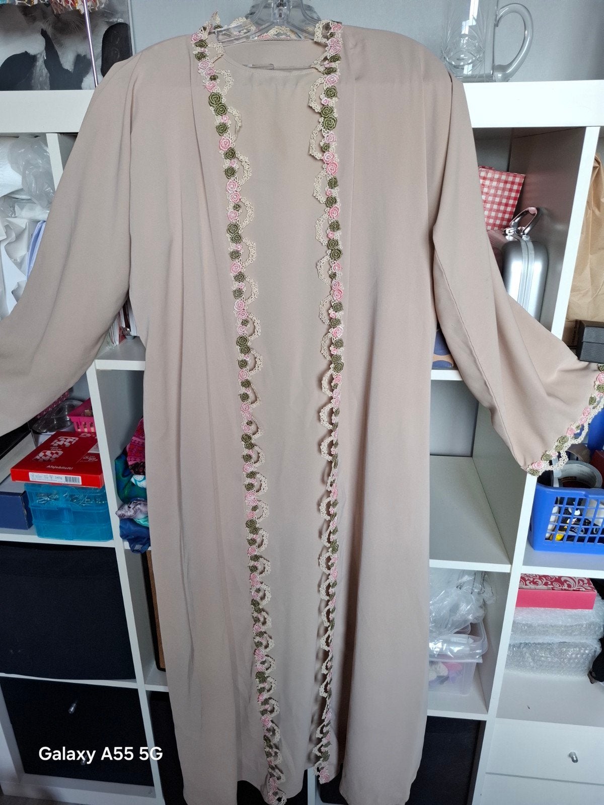 2 delig Abaya met kaftan/ jurk., Maat 42/44 (L), Ophalen of Verzenden, Roze, Onder de knie