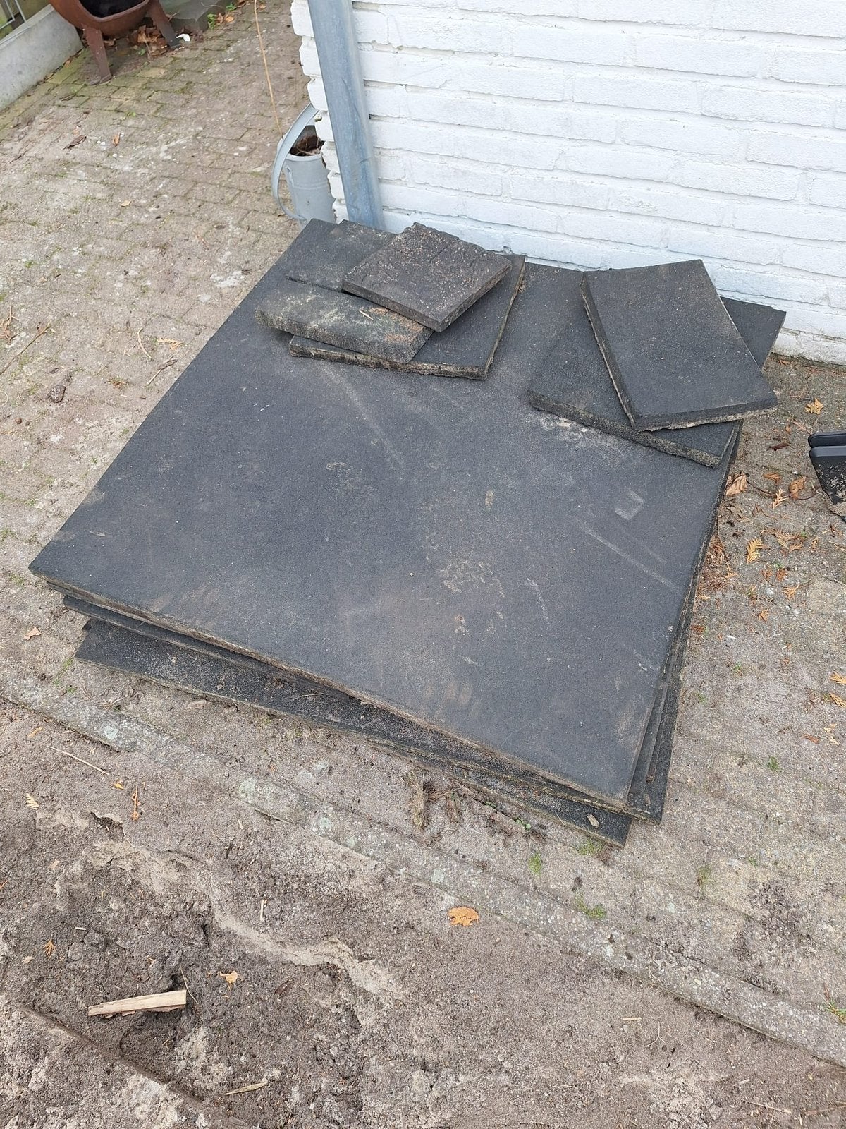 Rubber tegel 100x100 cm, Ophalen, 60 cm of meer, Keramiek, Zo goed als nieuw