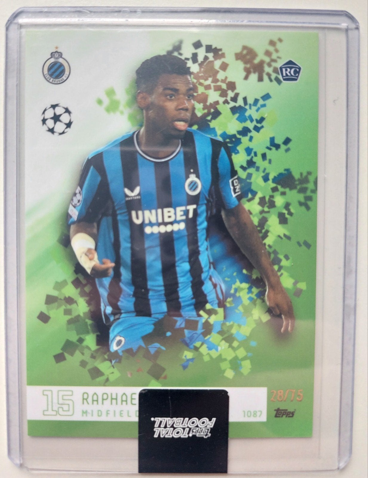 Raphael Onyedika Topps Total Football 28/75, Ophalen of Verzenden, Zo goed als nieuw, Buitenlandse clubs, Spelerskaart