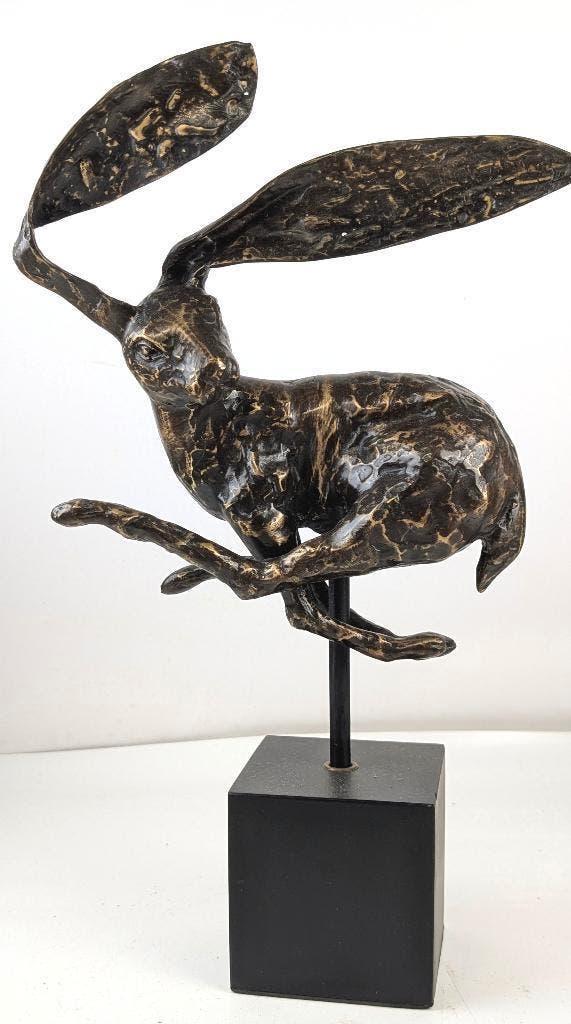 Bronzen beeld haas, Antiek en Kunst, Ophalen, Brons