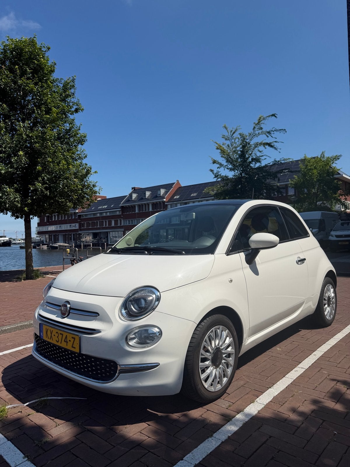 Fiat 500 Lounge Automaat 89.000 km Panoramadak Nieuwe APK, Stof, 31 €/maand, Wit, Origineel Nederlands