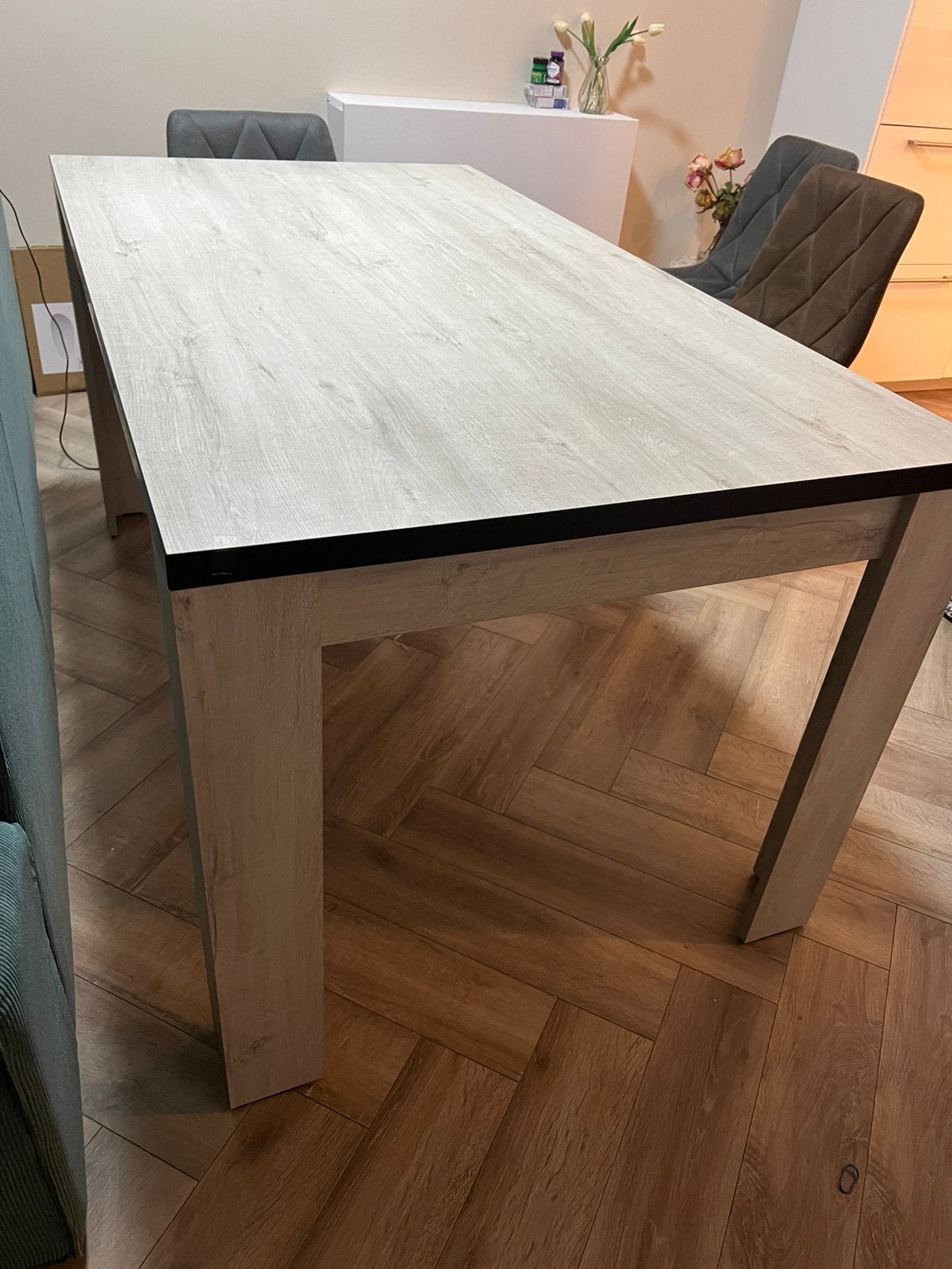 Dining table + 4 chairs with high quality, Huis en Inrichting, Ophalen, Gebruikt, 50 tot 100 cm, 150 tot 200 cm
