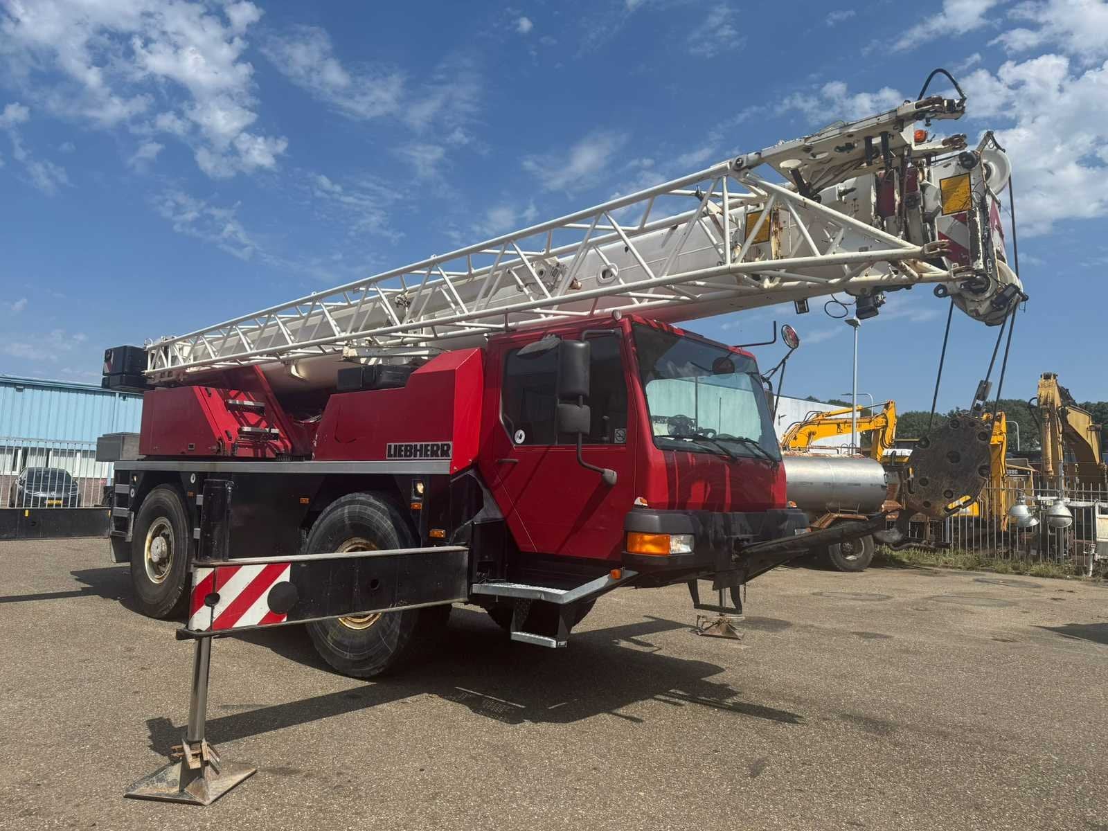Liebherr LTM1030-2.1 Mobiele torenkraan 30-Tons, Kraan