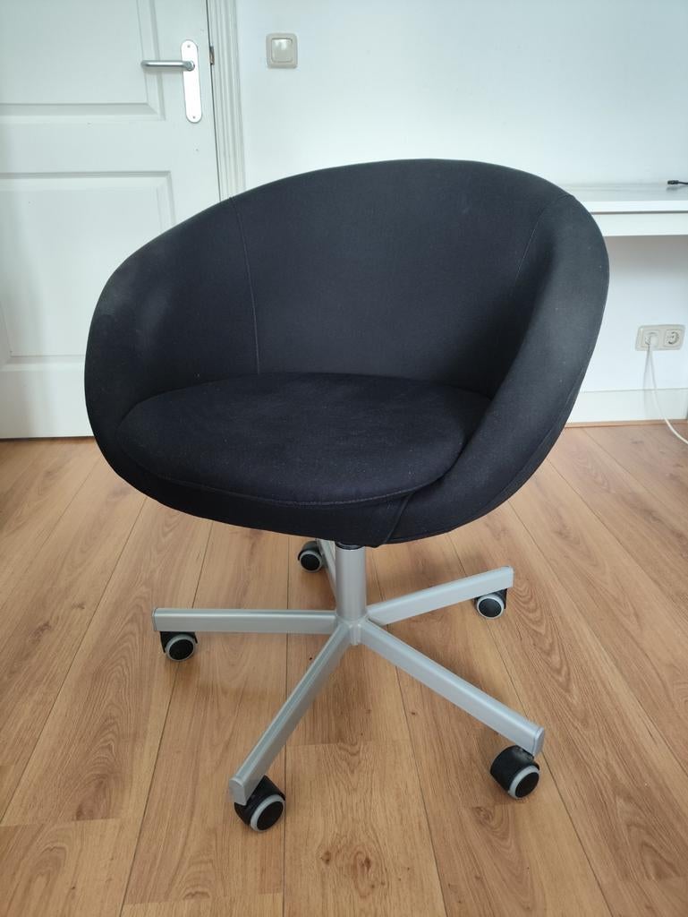 Zwarte bureaustoel IKEA Skruvsta, Ophalen, Gebruikt, Zwart
