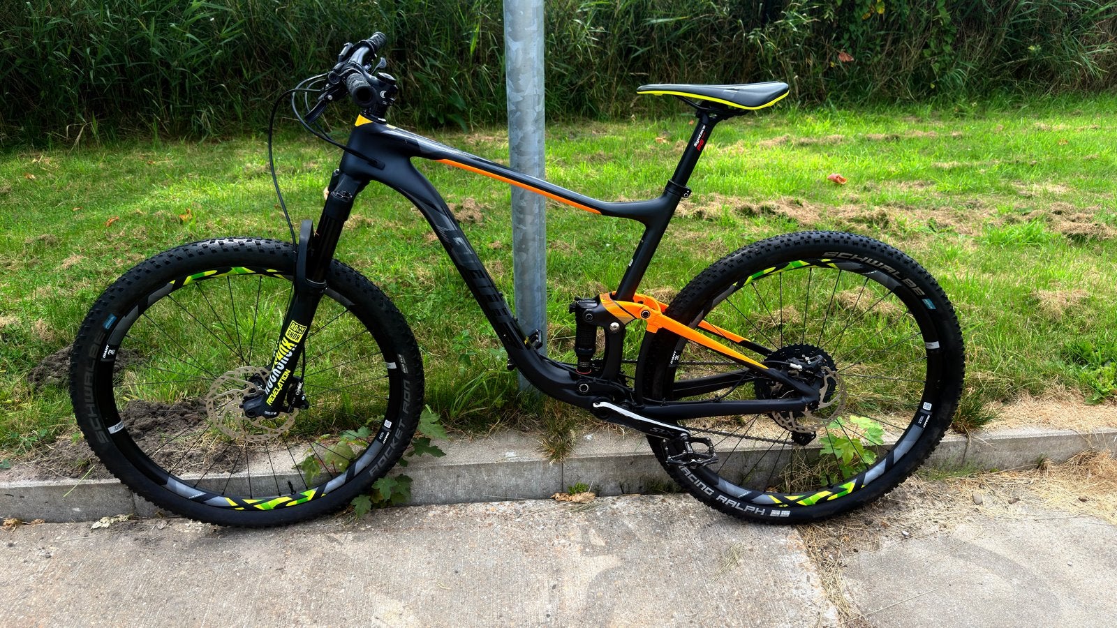 Giant Anthem Advanced Full Suspension Carbon  Ready to Race!, Fietsen en Brommers, Fietsen | Mountainbikes en ATB, Zo goed als nieuw