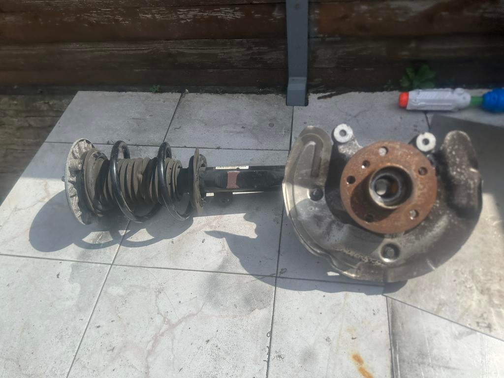 Mini cooper cooper F56 schokdemper, fusee wielager, Ophalen of Verzenden, Mini