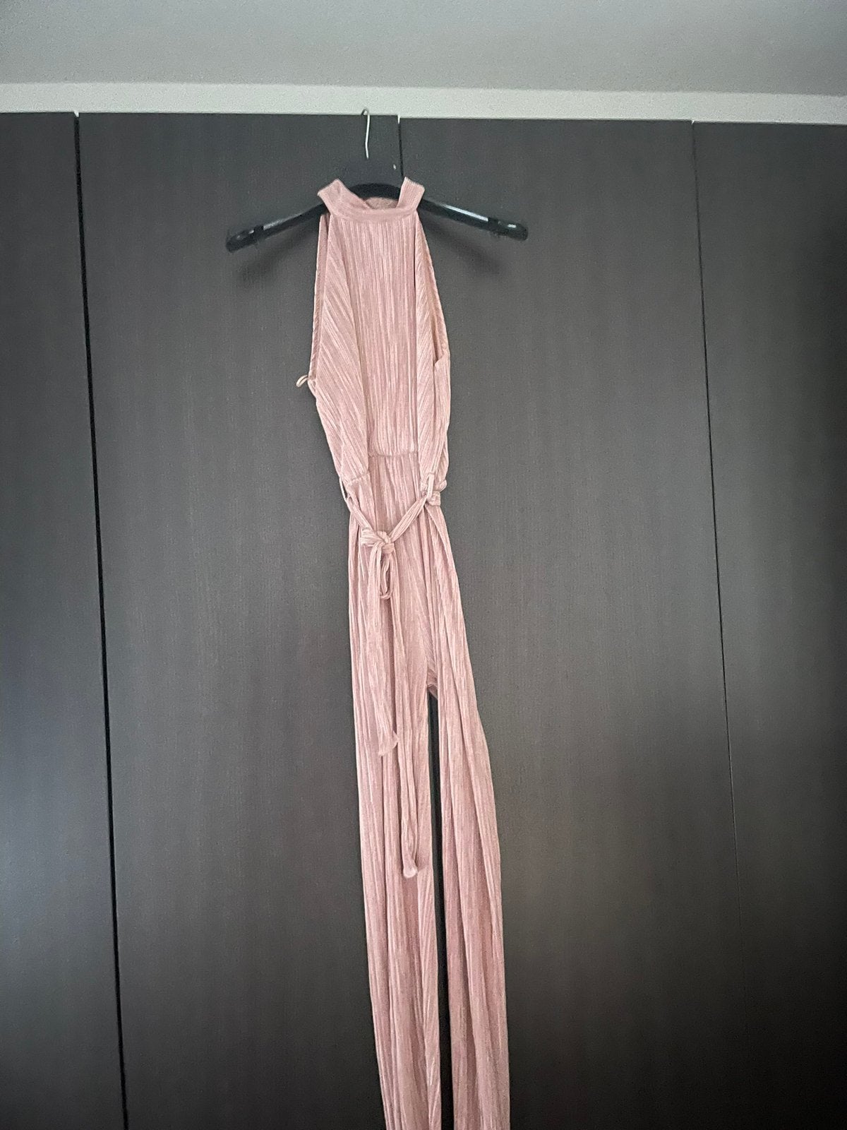 Jumpsuite geheel nieuw, Kleding | Dames, Ophalen of Verzenden, Nieuw, Maat 42/44 (L), Roze