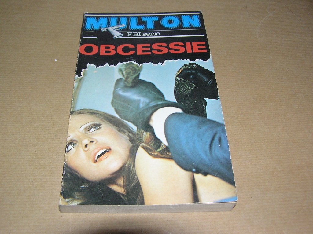  Obcessie -Edward Multon, Boeken, Ophalen of Verzenden, Gelezen, Edward Multon