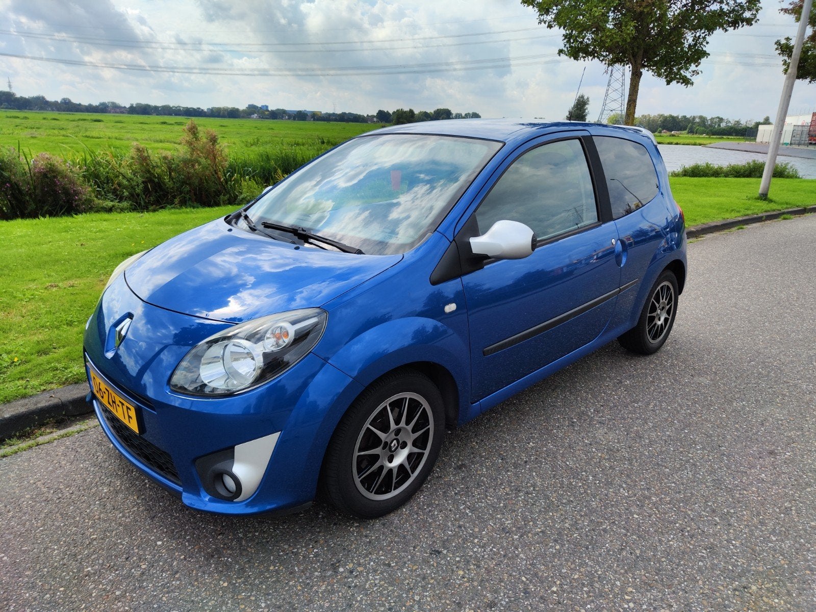 Renault Twingo 1.2 16V 2008 Blauw met airco, 124000 km, Voorwielaandrijving, Twingo, 31 €/maand, 4 cilinders