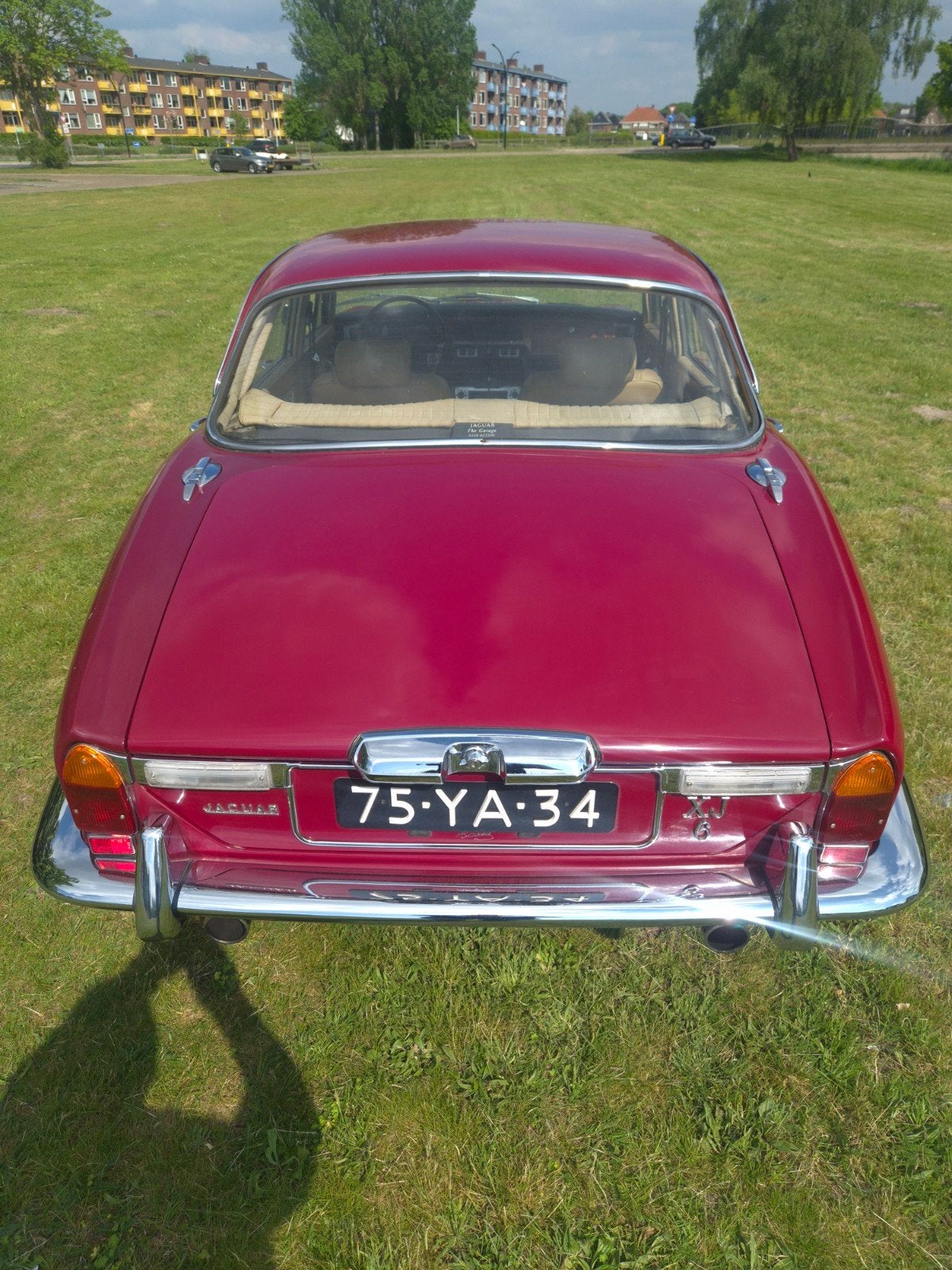 Jaguar XJ6 1976 Rood, SWB, foto 12