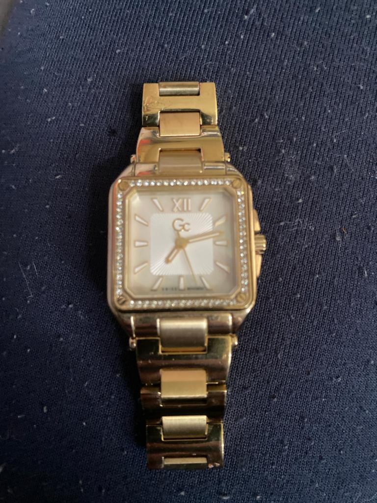 Gc Dames Horloge Goudkleurig met Strass, Overige merken, Overige materialen, Polshorloge, Ophalen of Verzenden
