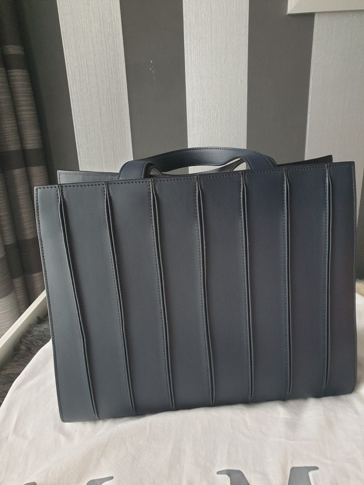 Max Mara Whitney tas large donkerblauw leer, Verzenden, Nieuw, Blauw, Handtas