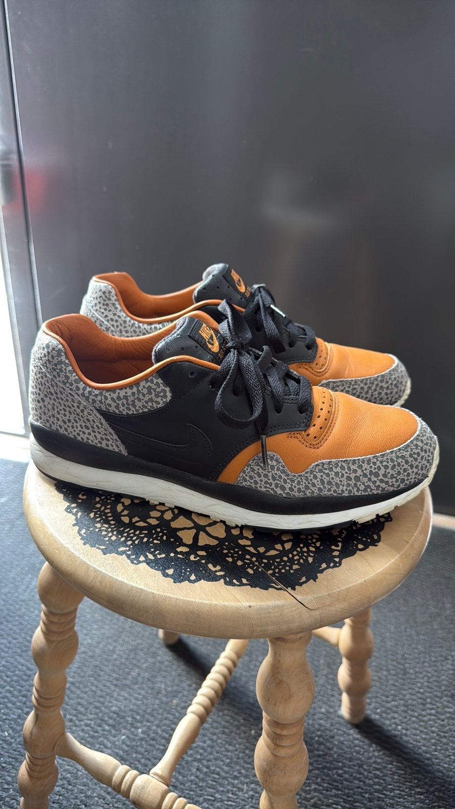 Nike Air Safari 42 Air max 1, Kleding | Heren, Ophalen of Verzenden, Zo goed als nieuw, Overige kleuren