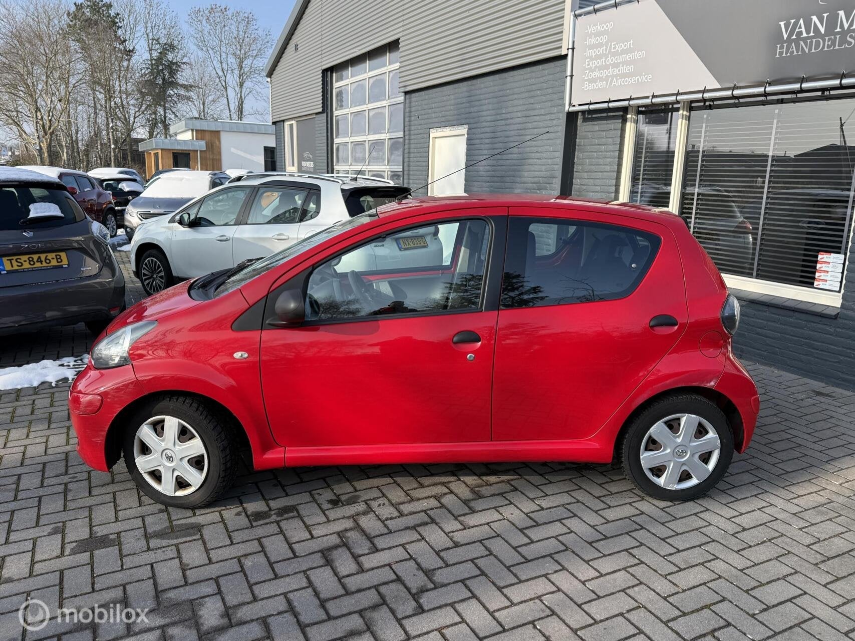 Toyota Aygo 1.0-12V Access, APK 05-2027, Auto's, Toyota, Voorwielaandrijving, Euro 5, Stof, Gebruikt