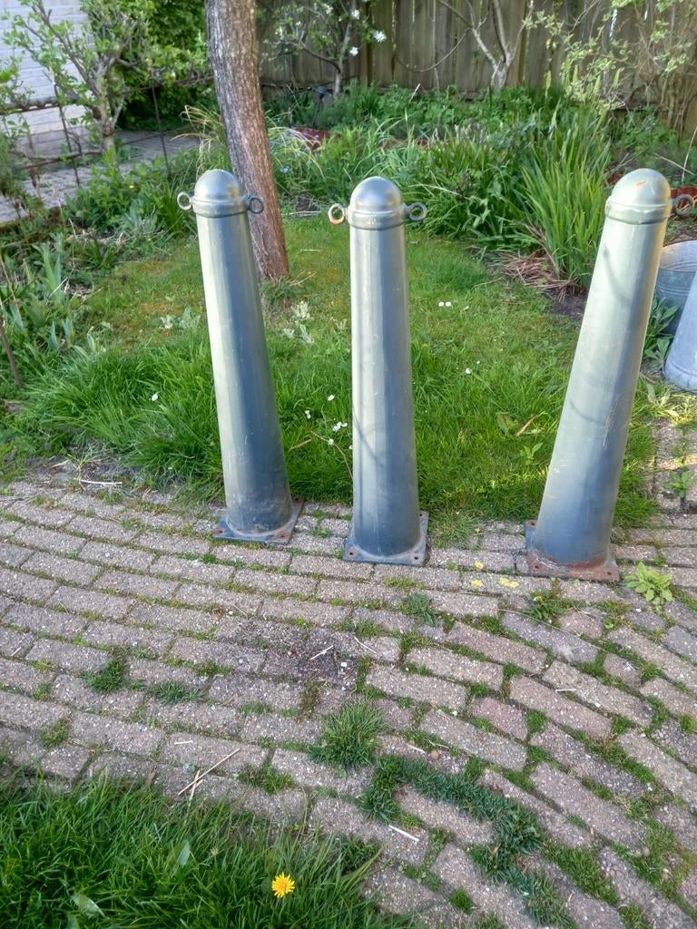 Drie metalen paaltjes, amsterdammertjes, Tuin en Terras, Palen, Balken en Planken, Ophalen, Minder dan 180 cm, Palen