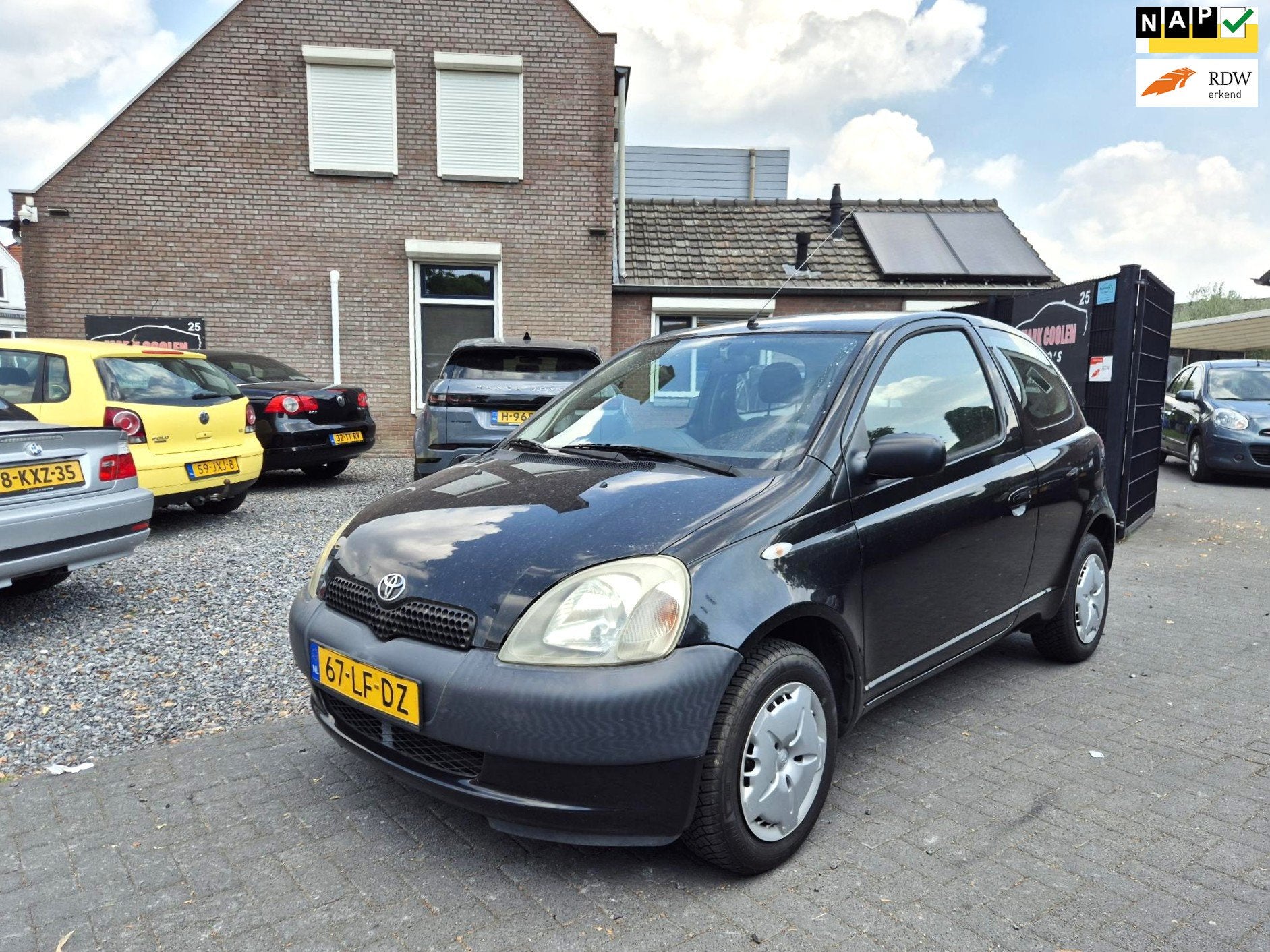 Toyota Yaris 1.0-16V VVT-i YORIN 3 Deurs, Auto's, Toyota, Voorwielaandrijving, Stof, Gebruikt, 4 cilinders